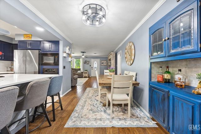 2625 Bay Street, Bakersfield, CA 93301