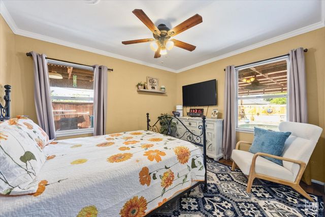 2625 Bay Street, Bakersfield, CA 93301