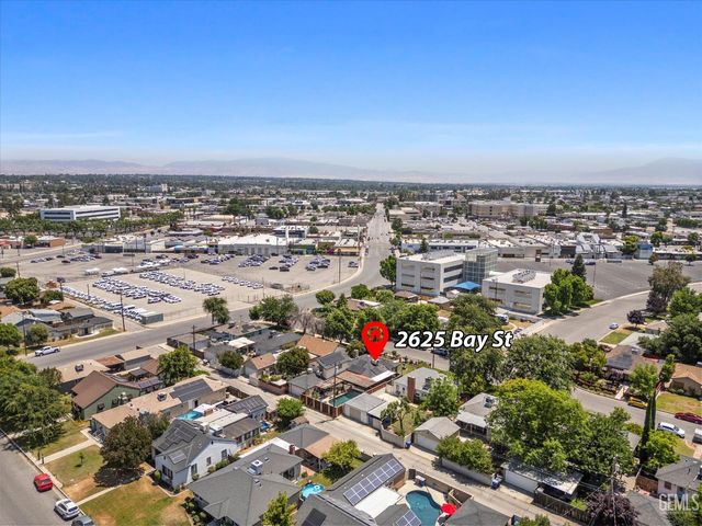 2625 Bay Street, Bakersfield, CA 93301