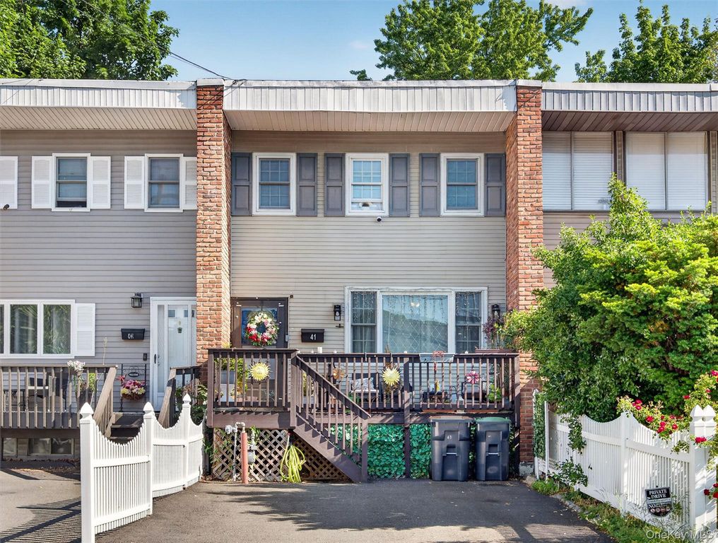 41 McLaughlin Avenue, West Haverstraw, NY 10993