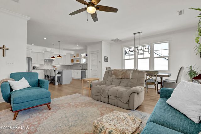 393 Summerhouse Drive, Holly Ridge, NC 28445