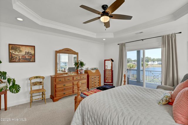 393 Summerhouse Drive, Holly Ridge, NC 28445