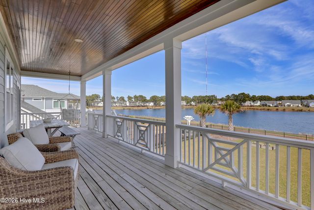 393 Summerhouse Drive, Holly Ridge, NC 28445