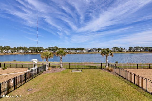 393 Summerhouse Drive, Holly Ridge, NC 28445