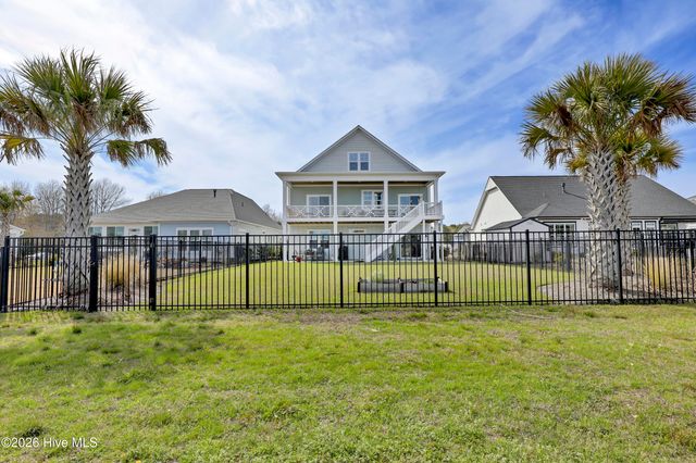 393 Summerhouse Drive, Holly Ridge, NC 28445