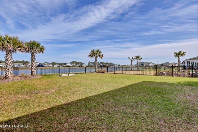 393 Summerhouse Drive, Holly Ridge, NC 28445