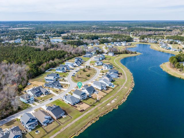 393 Summerhouse Drive, Holly Ridge, NC 28445