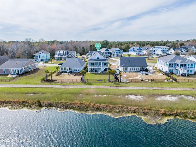 393 Summerhouse Drive, Holly Ridge, NC 28445