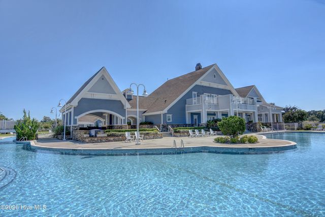 393 Summerhouse Drive, Holly Ridge, NC 28445