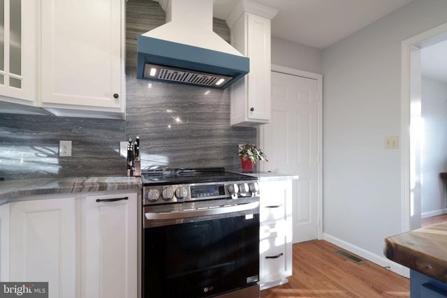 1039 E SPRINGFIELD DR, Bellefonte, PA 16823