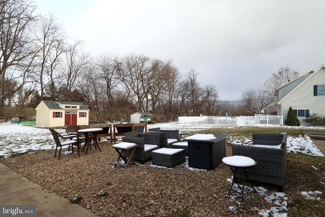 1039 E SPRINGFIELD DR, Bellefonte, PA 16823