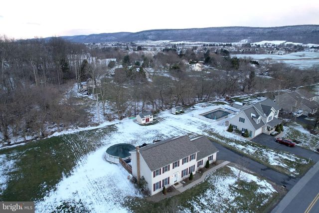 1039 E SPRINGFIELD DR, Bellefonte, PA 16823