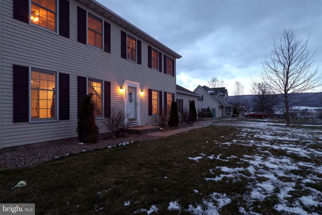 1039 E SPRINGFIELD DR, Bellefonte, PA 16823