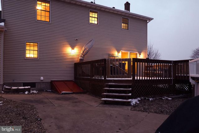 1039 E SPRINGFIELD DR, Bellefonte, PA 16823