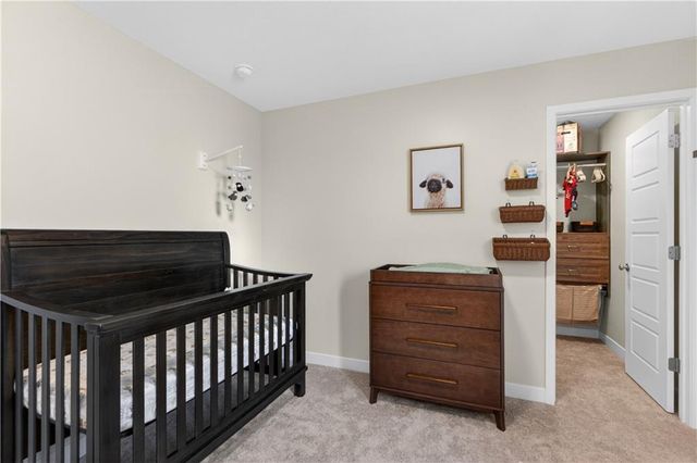 408 Woodview Drive, Raymore, MO 64083