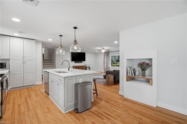 4629 Hermitage RD, Virginia Beach, VA 23455