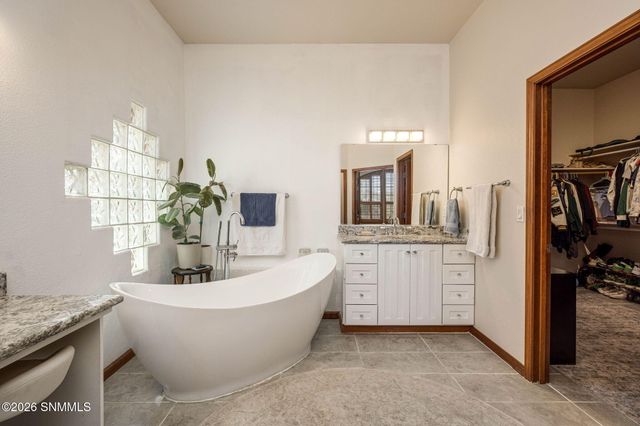 4669 Forest Park Drive, Las Cruces, NM 88007