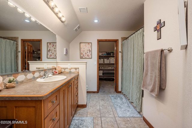 4669 Forest Park Drive, Las Cruces, NM 88007