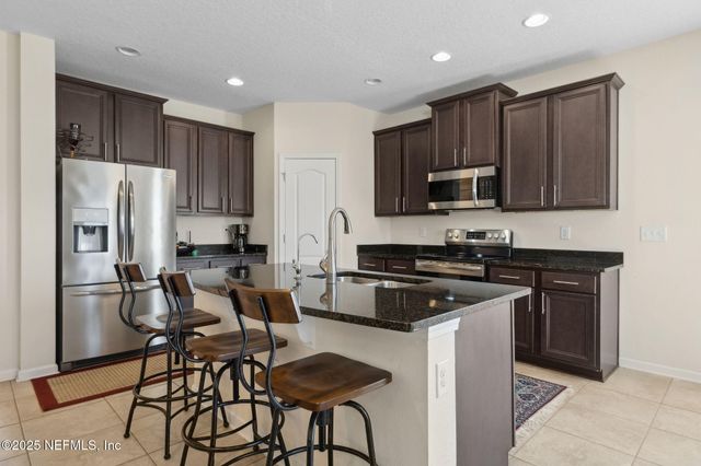 3236 BROWN TROUT Court, Jacksonville, FL 32226