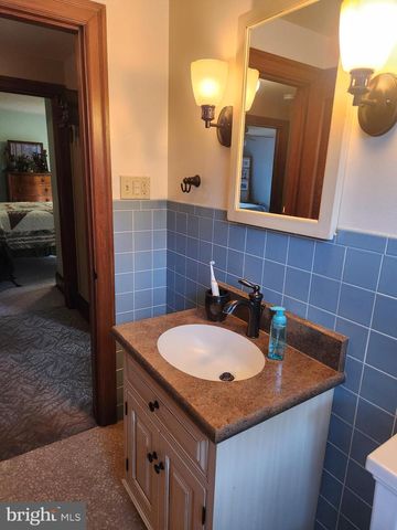 1350 OLD LINE RD, Manheim, PA 17545