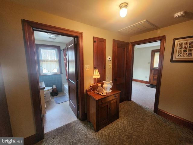 1350 OLD LINE RD, Manheim, PA 17545