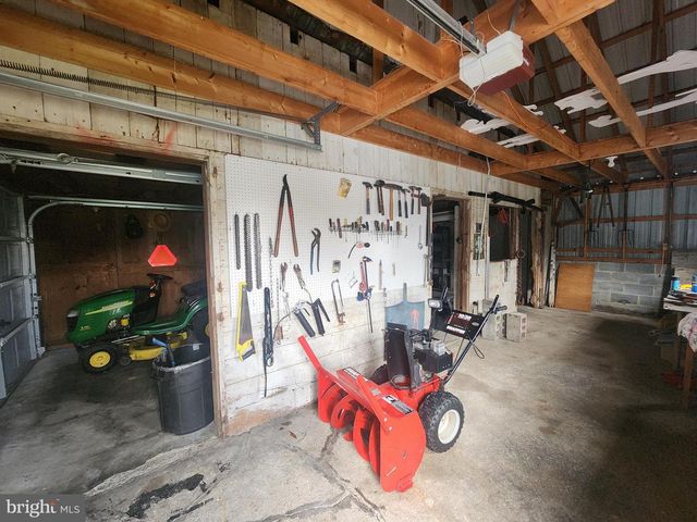 1350 OLD LINE RD, Manheim, PA 17545