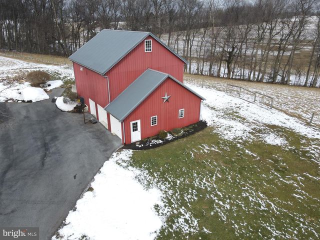 1350 OLD LINE RD, Manheim, PA 17545