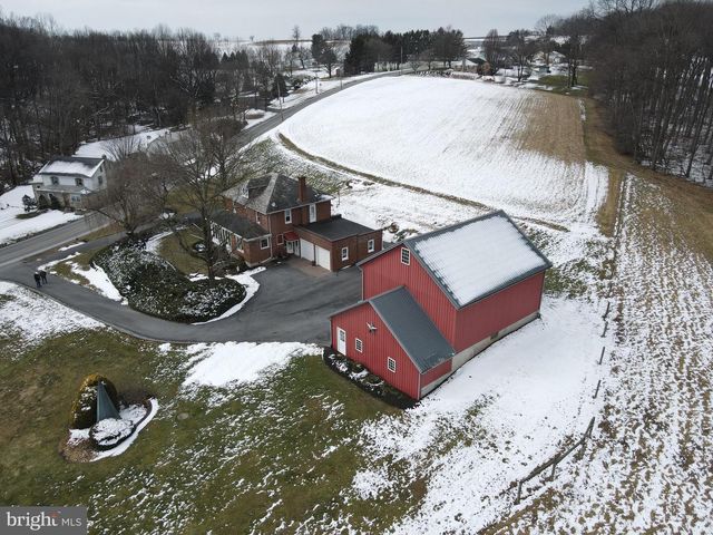 1350 OLD LINE RD, Manheim, PA 17545