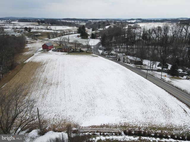 1350 OLD LINE RD, Manheim, PA 17545