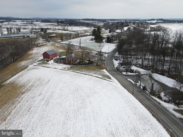 1350 OLD LINE RD, Manheim, PA 17545