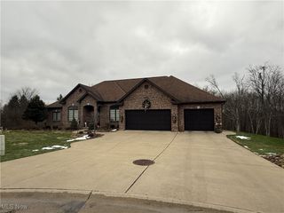 64 Morningside Drive, Wintersville, OH 43953