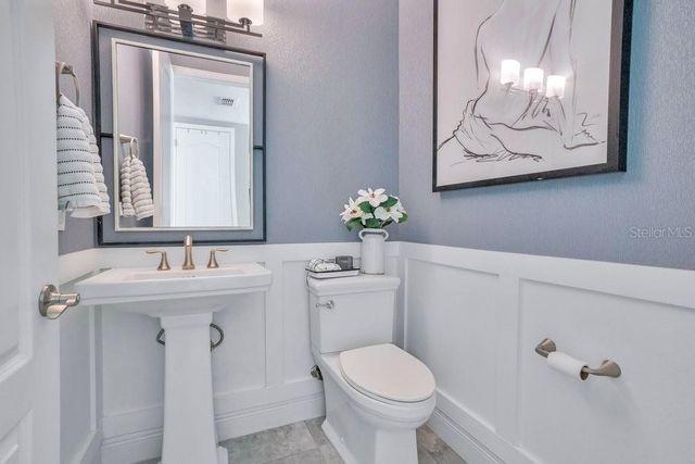 8670 HATA STREET, Orlando, FL 32827