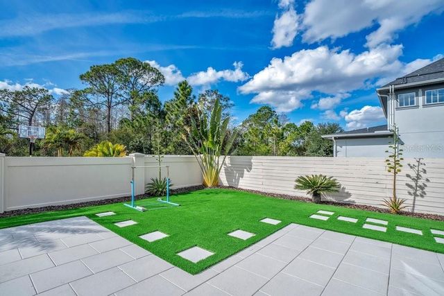 8670 HATA STREET, Orlando, FL 32827