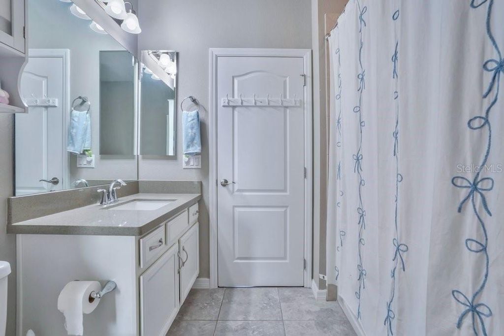 Image 38 of property listing at 8670 HATA STREET, Orlando, FL 32827