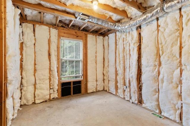 4851 Daintree Court, Flowery Branch, GA 30542