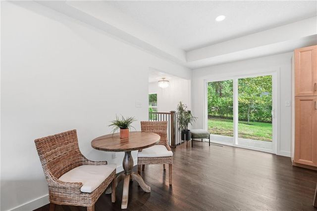 5600 W 101 Terrace, Overland Park, KS 66207