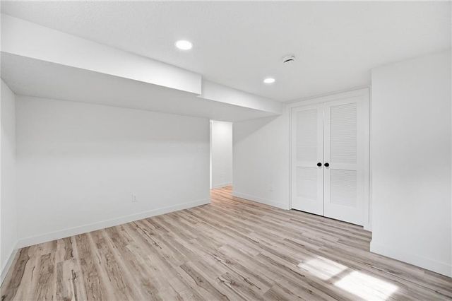 5600 W 101 Terrace, Overland Park, KS 66207