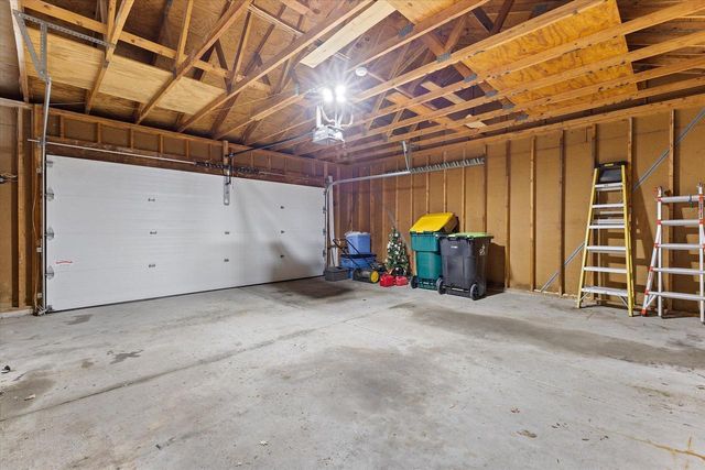 8169 S Wilding DRIVE, Oak Creek, WI 53154