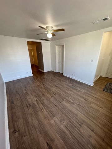 617 W 43rd Place 2, Chicago, IL 60609