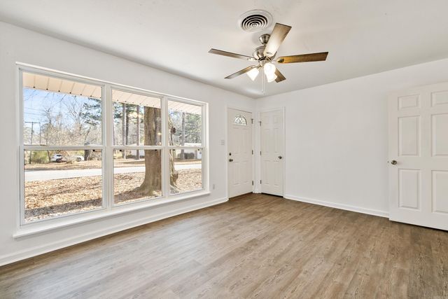 1522 Chris Drive, Benton, AR 72015