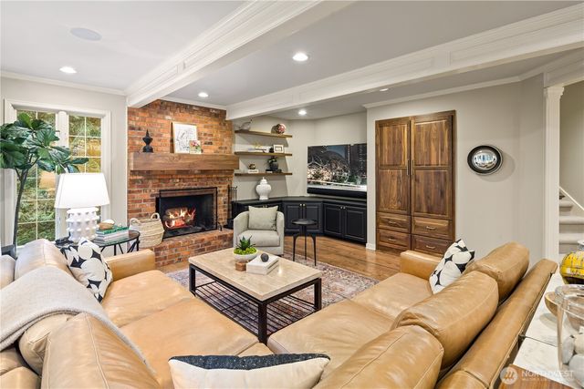 21319 NE 101st Court, Redmond, WA 98053