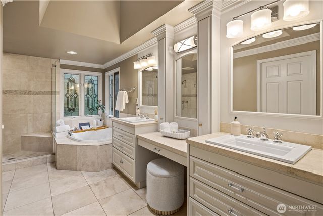 21319 NE 101st Court, Redmond, WA 98053