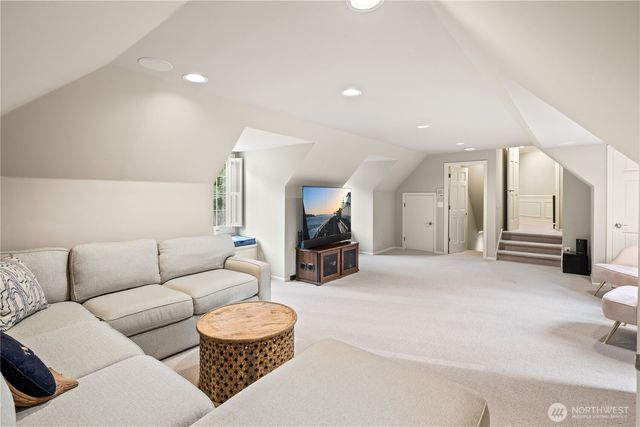 21319 NE 101st Court, Redmond, WA 98053