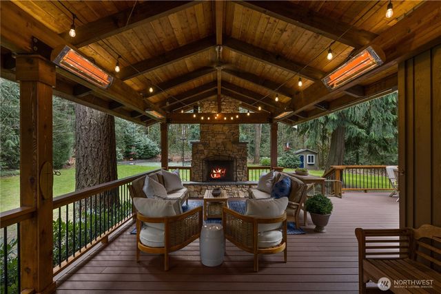 21319 NE 101st Court, Redmond, WA 98053