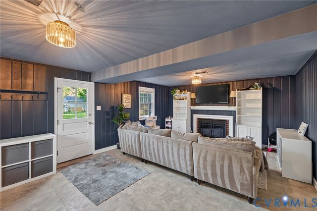 9310 Wishart Rd, Henrico, VA 23229