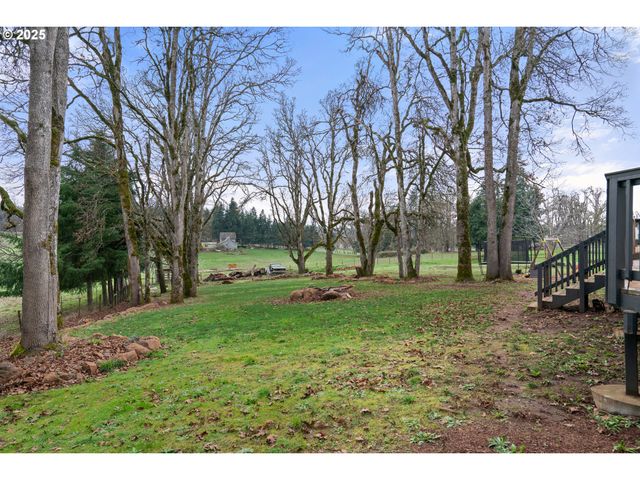 6020 Valley View Rd Ne, Silverton, OR 97381