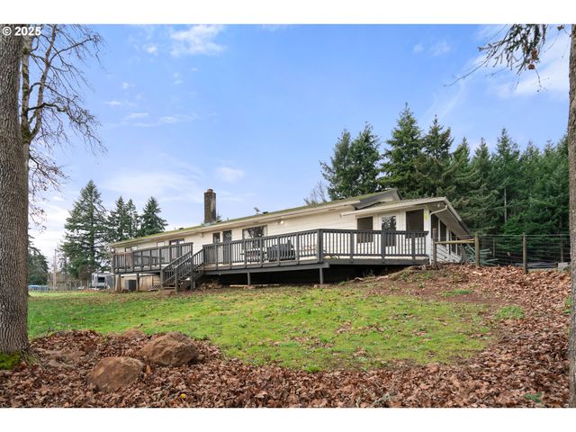 6020 Valley View Rd Ne, Silverton, OR 97381