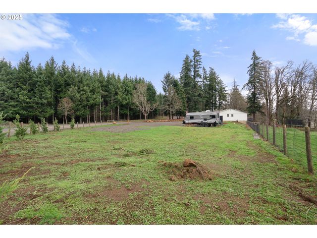 6020 Valley View Rd Ne, Silverton, OR 97381
