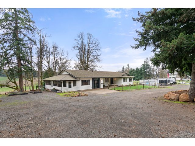 6020 Valley View Rd Ne, Silverton, OR 97381