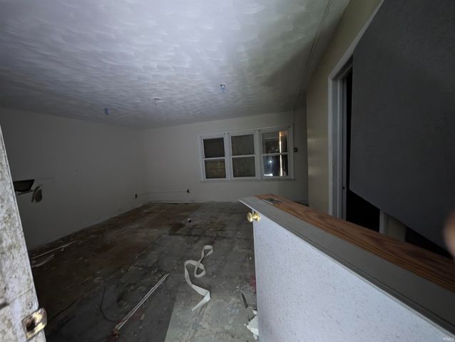 2440 Bowser Avenue, Fort Wayne, IN 46803